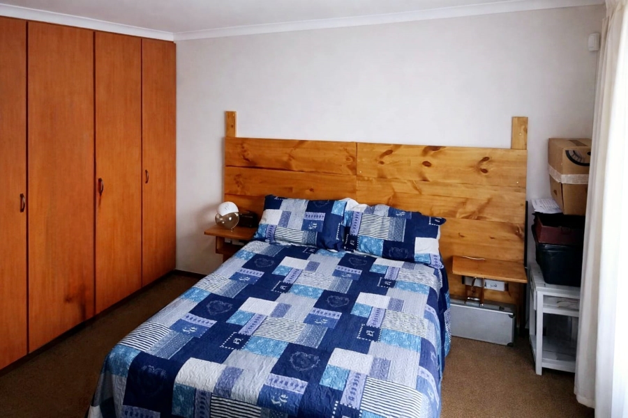 3 Bedroom Property for Sale in Vaalpark Free State